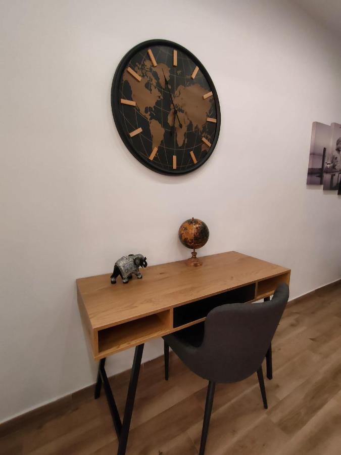 Budha Luxury Apartment Centro Historico De Malaga Exterior photo